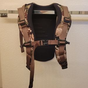 Mystery Ranch S/M 15-20 inch Backpack Yoke